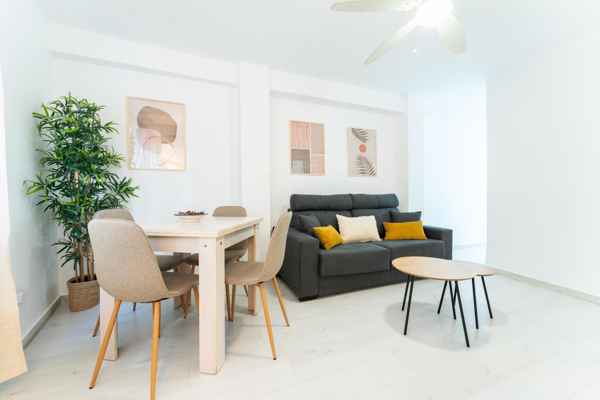 Pelayo Center Apartamento